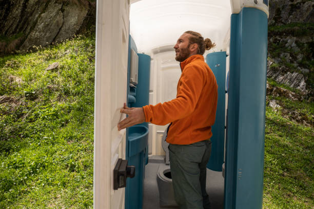 Best Luxury portable toilet rental  in East Ithaca, NY